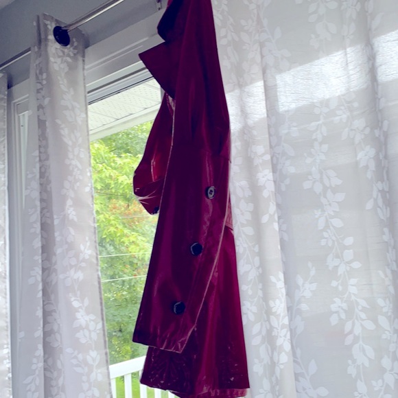 Fashion Rain coat - Picture 2 of 3